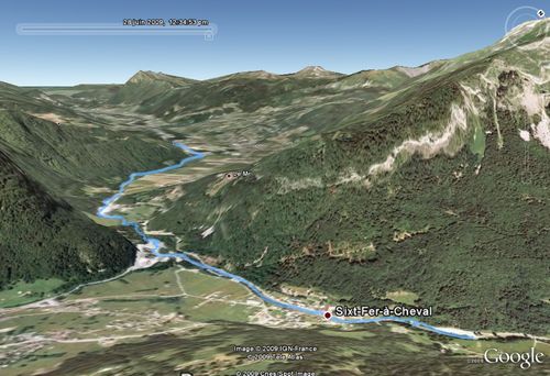 Vue tridimensionnelle de la randonnée rafting