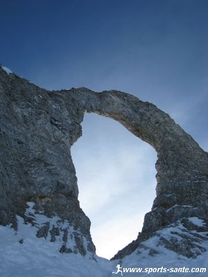 Photo de l'aiguille percée à Tignes