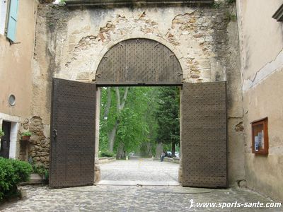 Photo intérieure de la Porte d'entrée de Villeneuvette