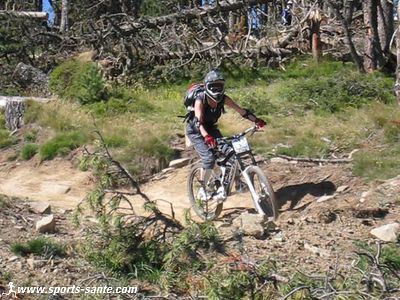 Photo de virage relevé pour vélo